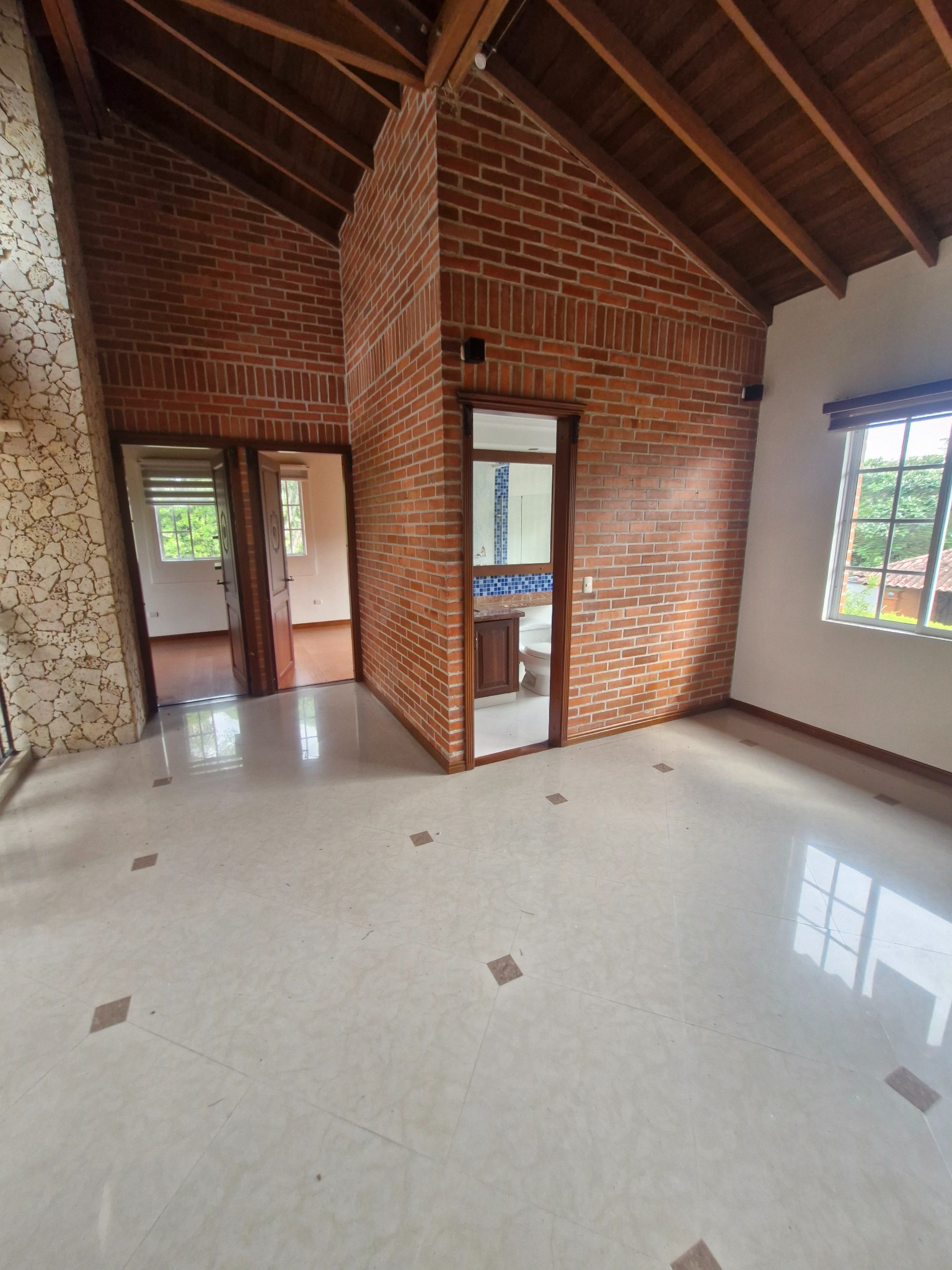 Casa en venta en Tribunas Corcega, Pereira · foto 4 de 24