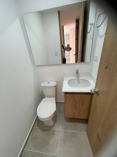 Apartamento de 3 alcobas en arriendo en San German, Medellín, 82 m² · foto 12 de 15