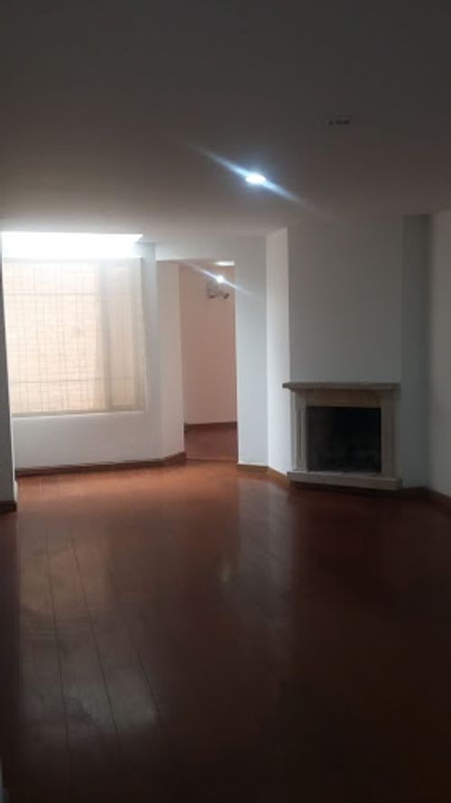 Apartamento en venta en La Calleja, Bogotá · foto 2 de 17