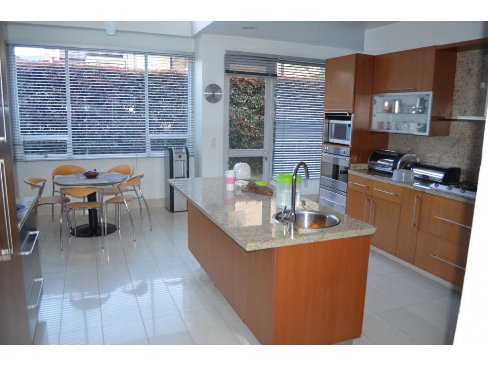 Casa en venta en Guaymaral, Bogotá · foto 10 de 24