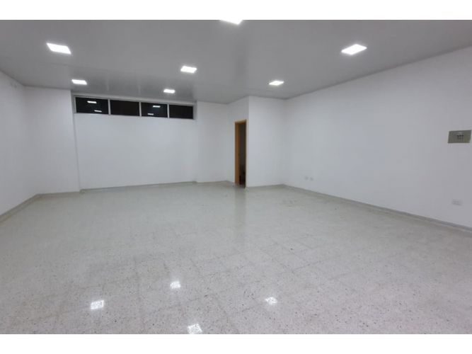 Local en arriendo en Fundadores, Armenia, 60 m² · foto 2 de 6