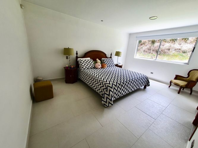 Casa de 3 alcobas en venta en El Retiro, 380 m² · foto 14 de 20
