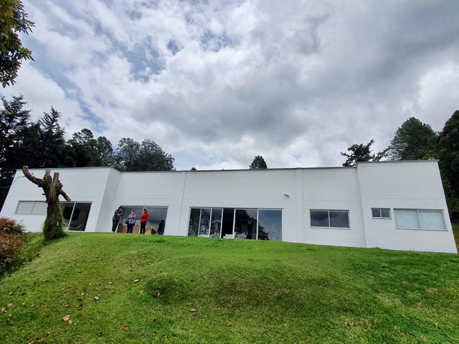 Casa de 3 alcobas en venta en El Retiro, 380 m² · foto 3 de 20