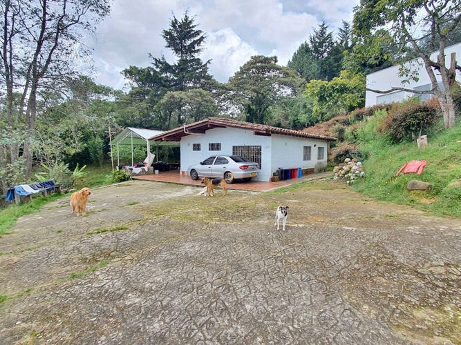 Casa de 3 alcobas en venta en El Retiro, 380 m² · foto 15 de 20