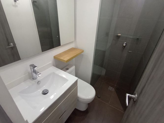 Apartamento de 2 alcobas en arriendo en Laureles, Medellín, 80 m² · foto 14 de 15