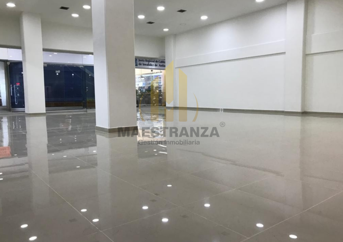 Local en arriendo en Colombia, Medellín, 293 m² · foto 5 de 8