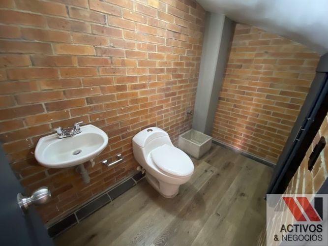 Local en arriendo en Colombia, Medellín, 60 m² · foto 3 de 10