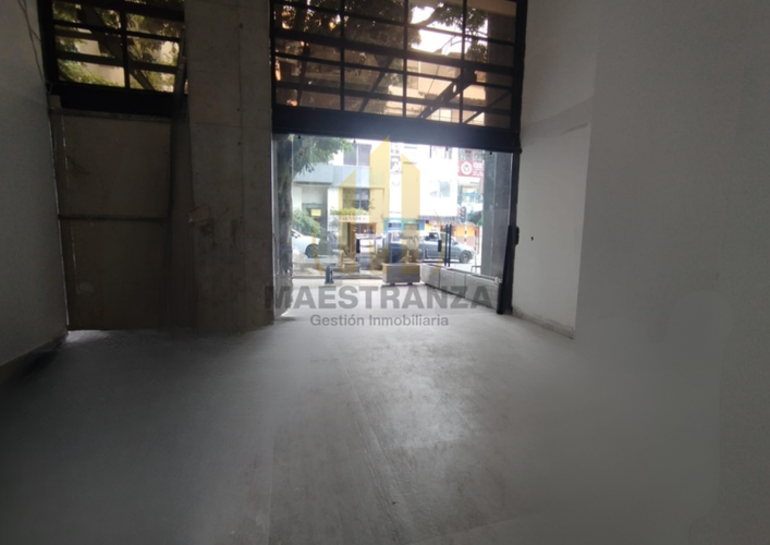 Local en venta en La Candelaria, Medellín, 71 m² · foto 2 de 7