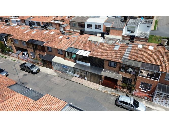 Casa de 4 alcobas en venta en Ub. Alcala Real, Tunja, 157 m² · foto 4 de 24