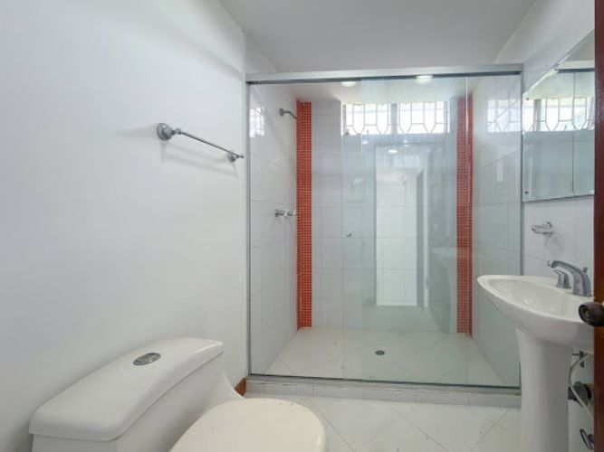 Apartamento de 3 alcobas en venta en Estadio, Medellín, 129 m² · foto 7 de 24