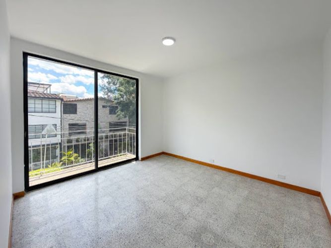 Apartamento de 3 alcobas en venta en Estadio, Medellín, 129 m² · foto 8 de 24