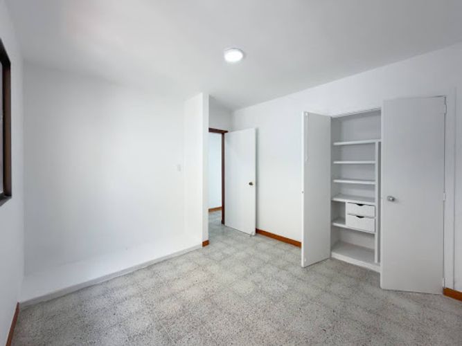 Apartamento de 3 alcobas en venta en Estadio, Medellín, 129 m² · foto 11 de 24