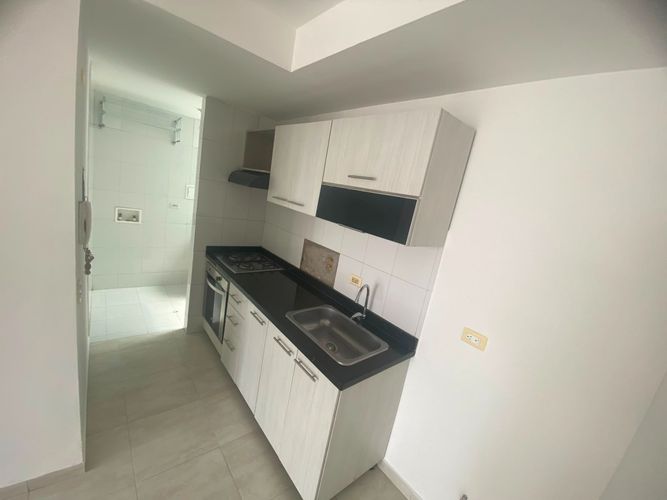 Apartamento de 3 alcobas en venta en Antonia Santos Centro, Bucaramanga, 72 m² · foto 8 de 23