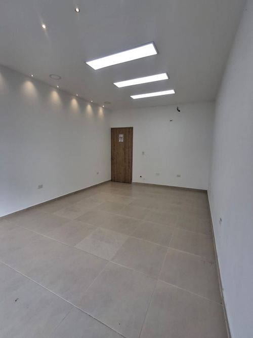 Local en arriendo en Caobos, Cúcuta, 24 m² · foto 3 de 6