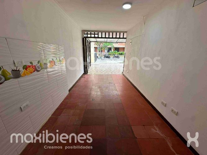 Local en arriendo en Belén Los Alpes, Medellín, 20 m² · foto 3 de 9