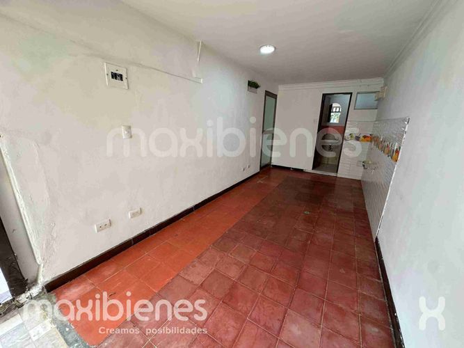 Local en arriendo en Belén Los Alpes, Medellín, 20 m² · foto 6 de 9