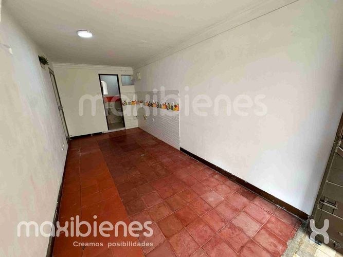Local en arriendo en Belén Los Alpes, Medellín, 20 m² · foto 8 de 9
