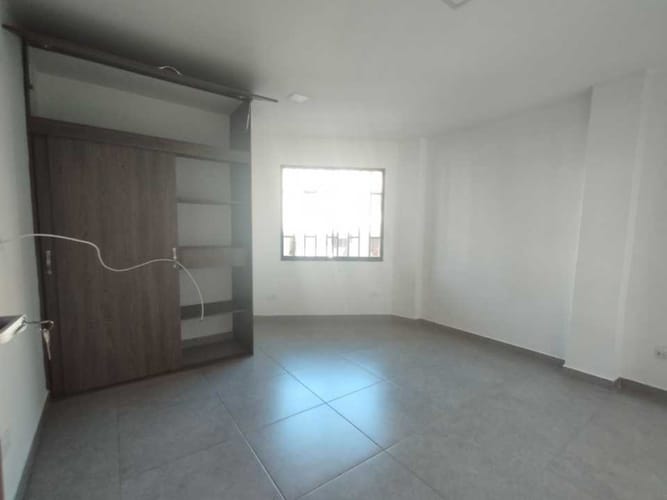 Casa de 3 alcobas en venta en Cristo Rey, Copacabana, 98 m² · foto 16 de 24