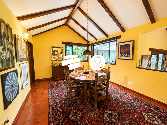Casa de 6 alcobas en venta en Yerbabuena, Chía, 2000 m² · foto 3 de 23