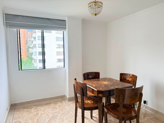 Apartamento de 3 alcobas en arriendo en El Poblado, Medellín, 236 m² · foto 9 de 14