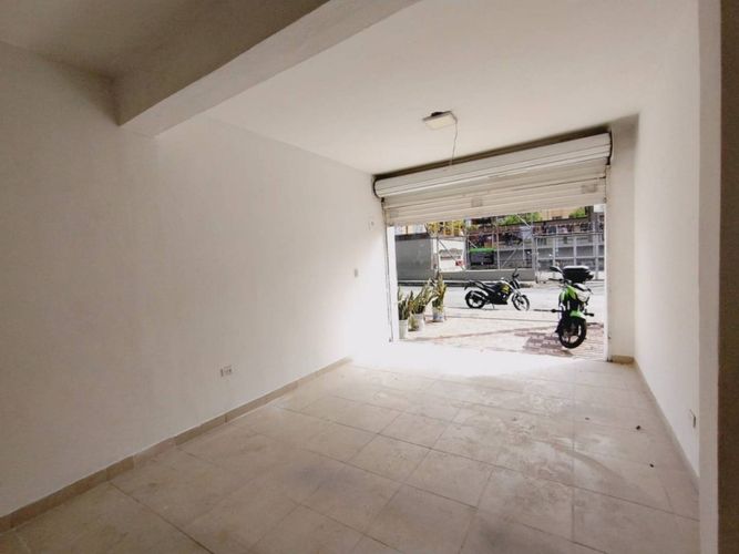 Local en arriendo en Belén, Medellín, 30 m² · foto 4 de 8