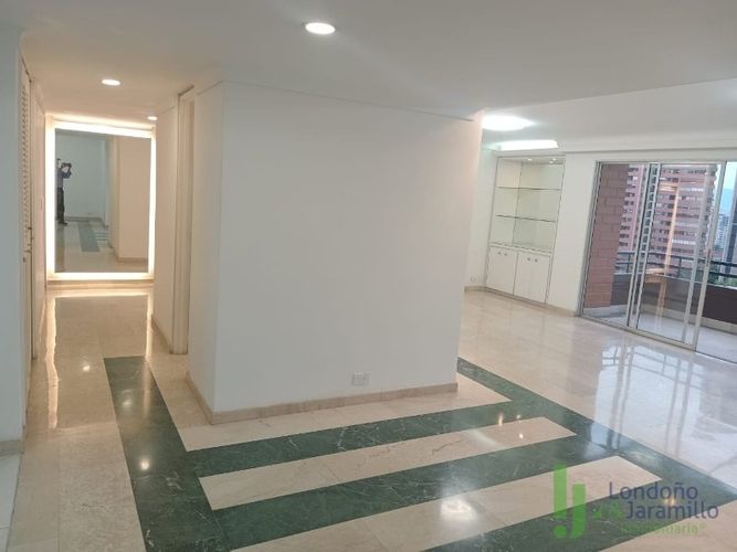 Apartamento de 3 alcobas en arriendo en Los Parra, Medellín, 150 m² · foto 16 de 20