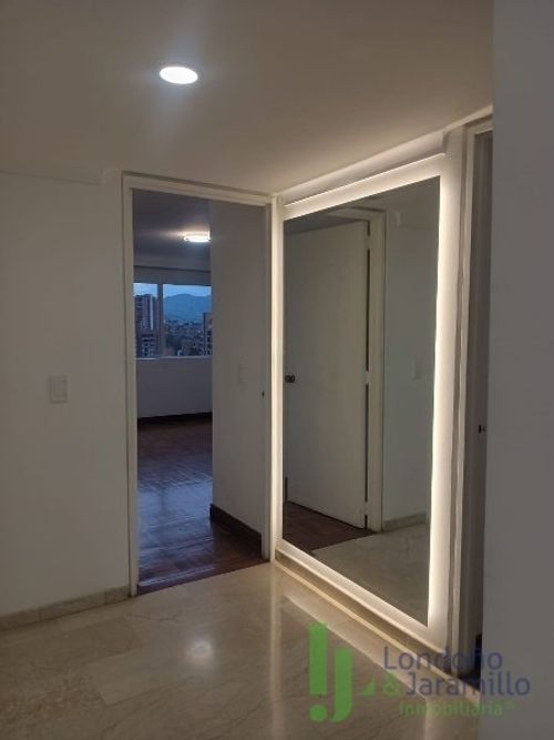 Apartamento de 3 alcobas en arriendo en Los Parra, Medellín, 150 m² · foto 19 de 20