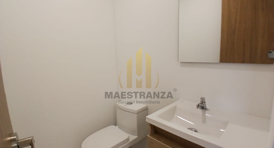 Consultorio en arriendo en Lorena, Medellín, 29 m² · foto 7 de 9