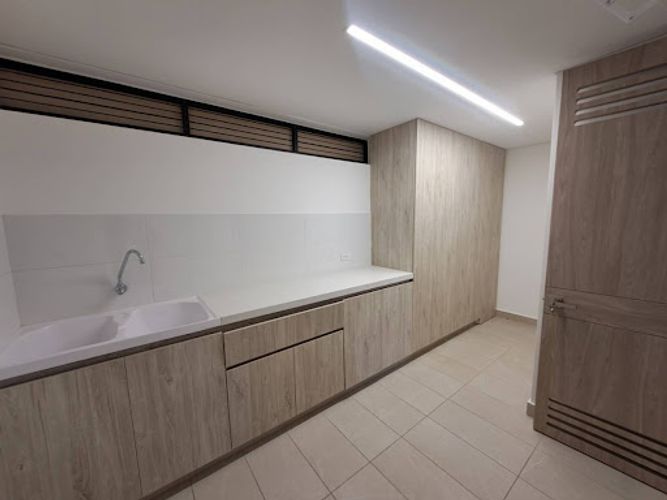 Apartamento de 3 alcobas en arriendo en Llano Grande, Rionegro, 290 m² · foto 5 de 24
