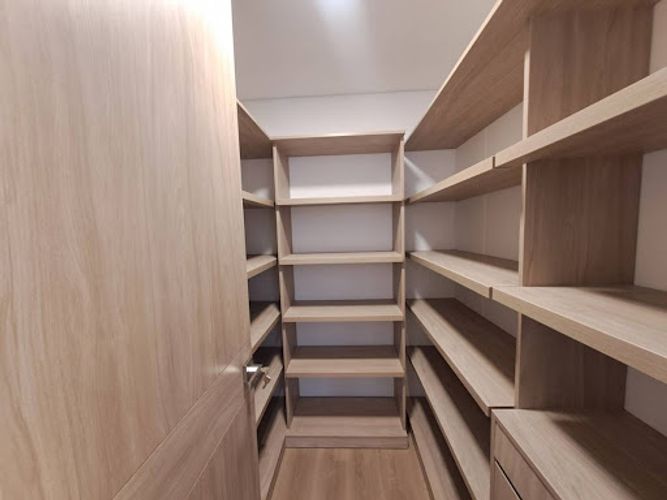 Apartamento de 3 alcobas en arriendo en Llano Grande, Rionegro, 290 m² · foto 6 de 24