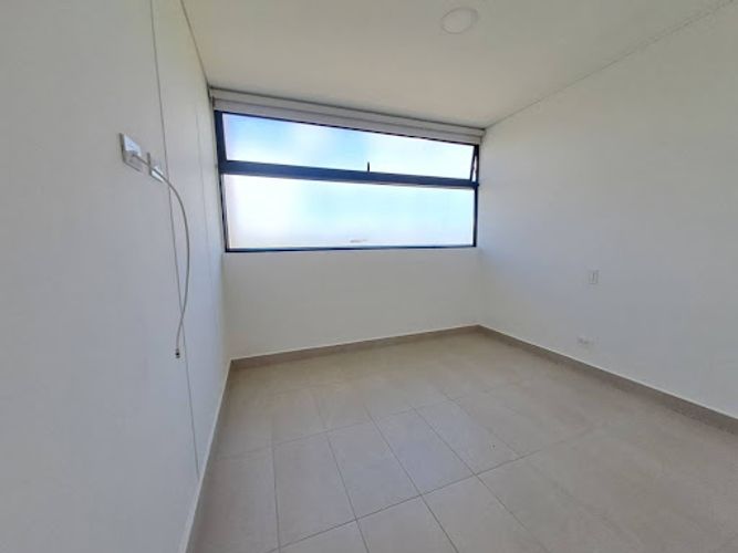 Apartamento de 3 alcobas en arriendo en Llano Grande, Rionegro, 290 m² · foto 7 de 24