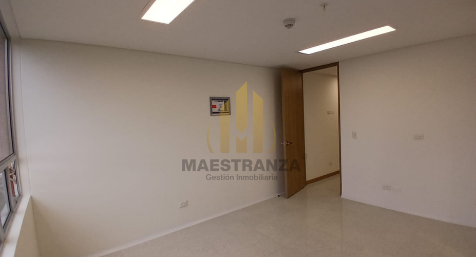 Consultorio en arriendo en Lorena, Medellín, 29 m² · foto 2 de 8