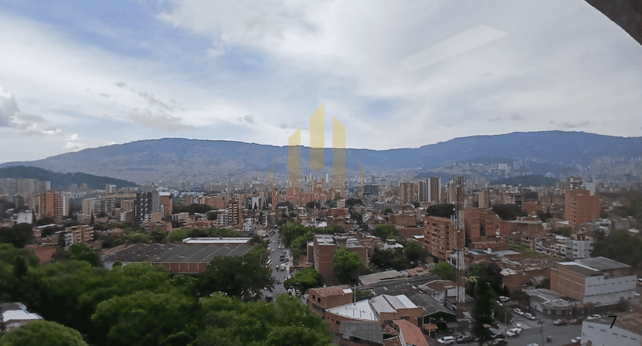 Consultorio en arriendo en Lorena, Medellín, 29 m² · foto 11 de 12
