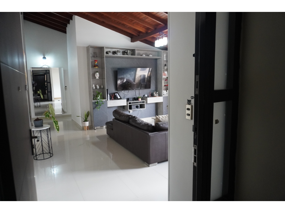Apartamento en venta en Villa Del Parque, Itagüí · foto 4 de 16