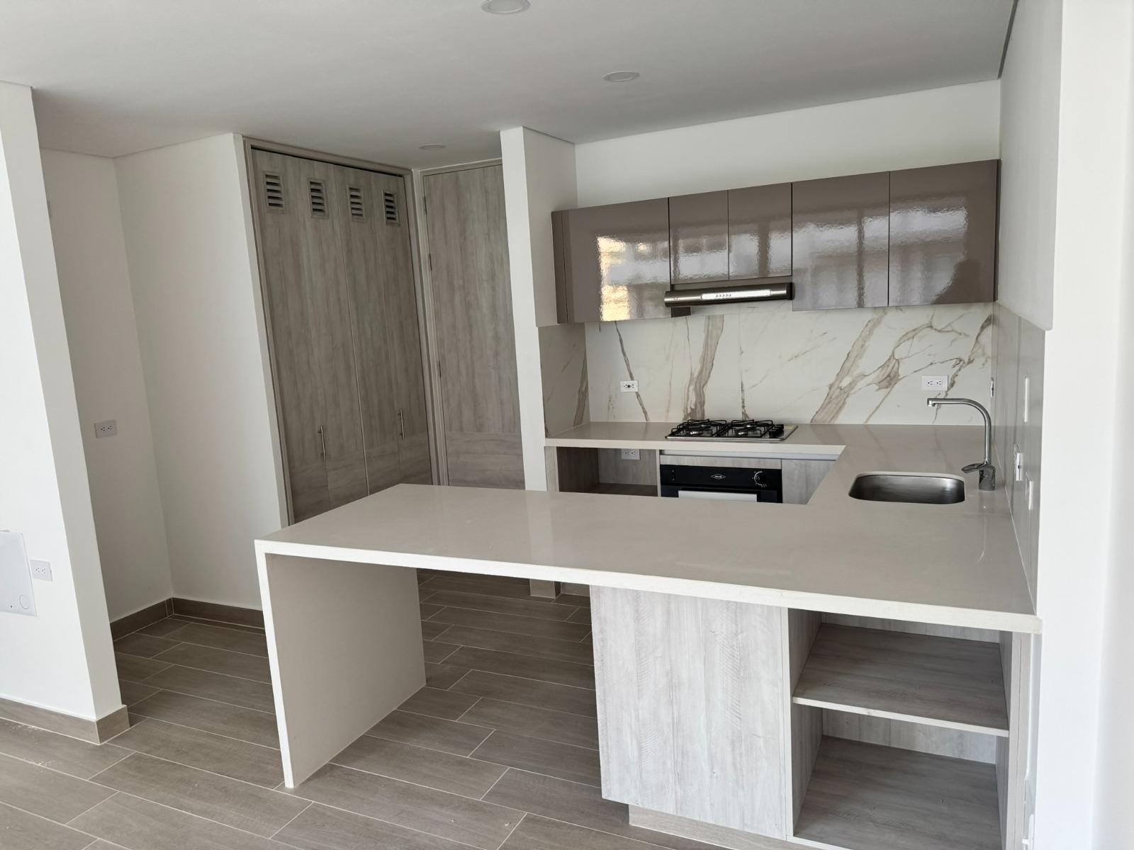 Apartamento en venta en Serena Del Mar, Cartagena · foto 8 de 15
