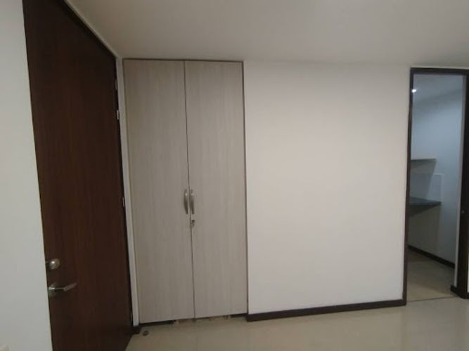Oficina en arriendo en Villa Carlota, Medellín, 55 m² · foto 14 de 18