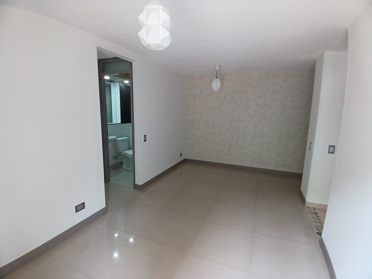 Apartamento en venta en Calasanz, Medellín · foto 4 de 13