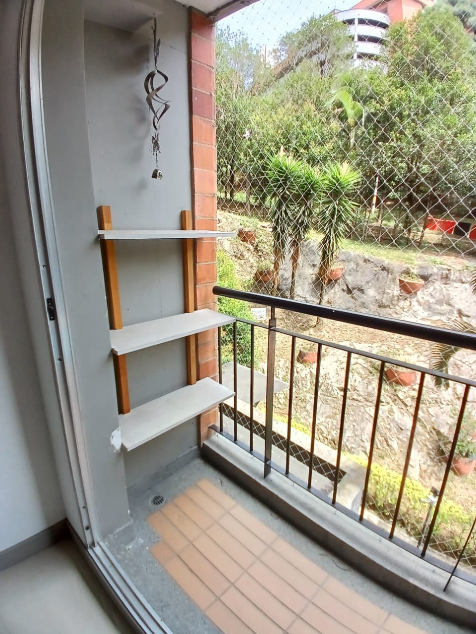 Apartamento en venta en Calasanz, Medellín · foto 3 de 13