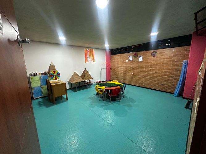 Edificio en venta en Barandillas, Zipaquirá, 885 m² · foto 7 de 24