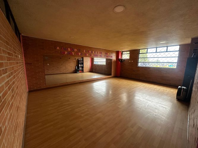 Edificio en venta en Barandillas, Zipaquirá, 885 m² · foto 5 de 24