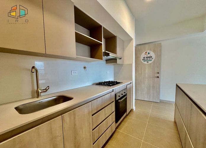 Apartamento de 3 alcobas en venta en Ciudad Del Río, Medellín, 139 m² · foto 13 de 24