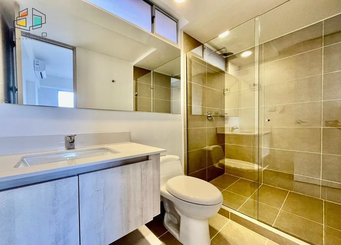 Apartamento de 3 alcobas en venta en Ciudad Del Río, Medellín, 139 m² · foto 4 de 24