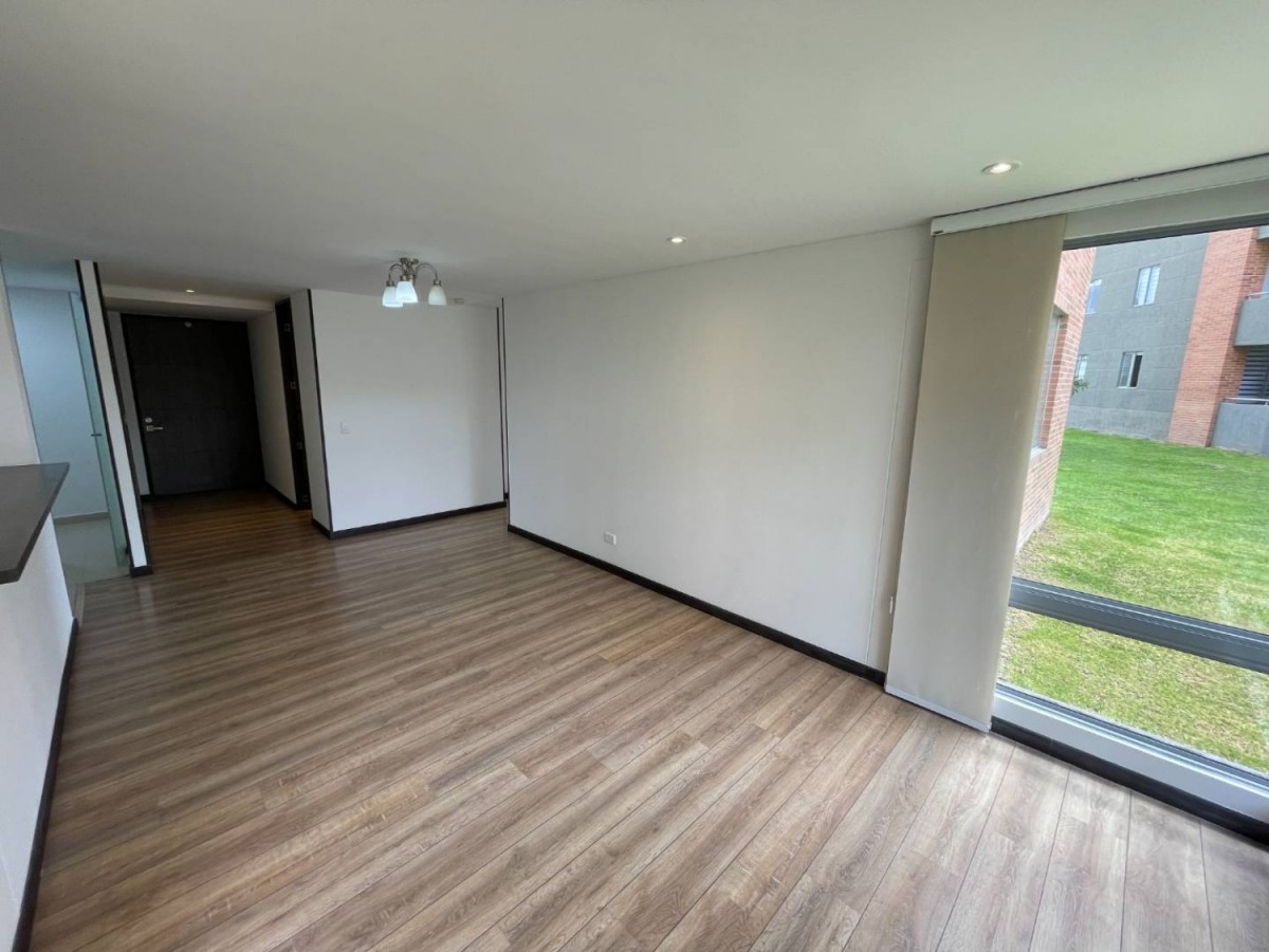 Apartamento en venta en Hacienda Alcala De Prodesa, Mosquera · foto 4 de 24