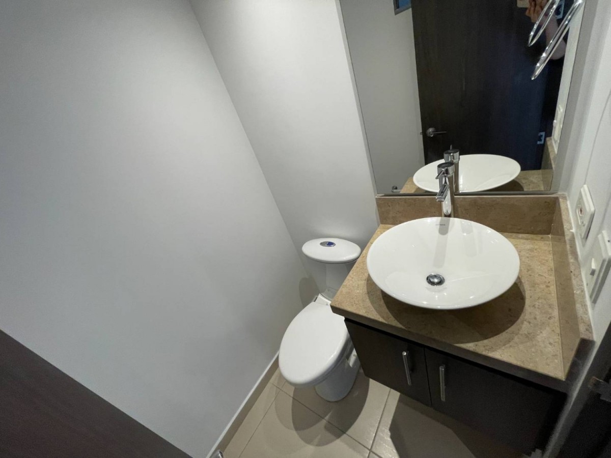 Apartamento en venta en Hacienda Alcala De Prodesa, Mosquera · foto 22 de 24