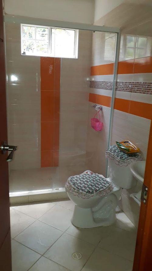 Casa de 5 alcobas en venta en Los Colorados, Piedecuesta, 348 m² · foto 10 de 24