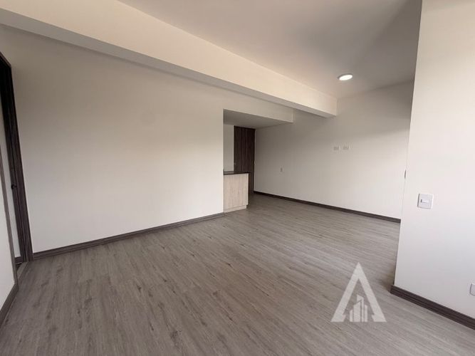 Apartamento de 1 alcoba en arriendo en Granizal, Medellín, 40 m² · foto 2 de 10