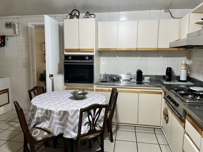 Apartamento de 4 alcobas en venta en Chico Norte, Bogotá, 187 m² · foto 16 de 24
