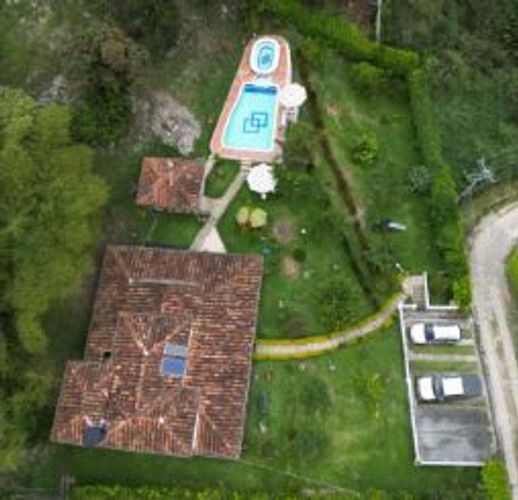 Casa de 4 alcobas en venta en Los Llanitos, Piedecuesta, 250 m² · foto 4 de 18