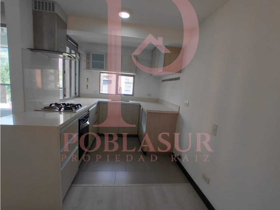 Apartamento en arriendo en Loma De Las Brujas, Envigado · foto 12 de 14