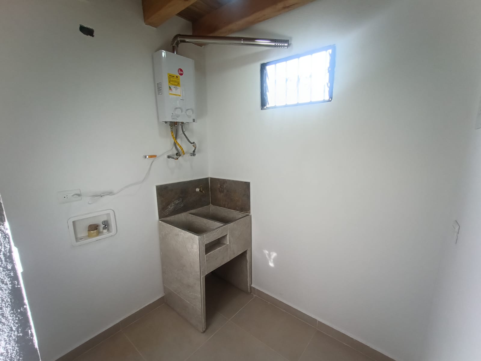 Apartaestudio en Arriendo en Fontibon, Rionegro - 4
